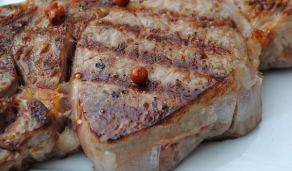 cotlet-de-vitel-la-gratar