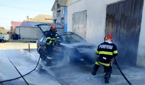 Incendiu auto