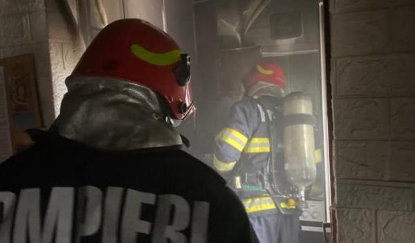 incendiu garsoniera