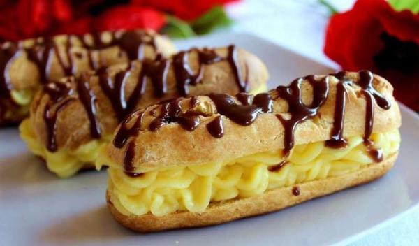eclere-de-casa-cu-crema-de-vanilie