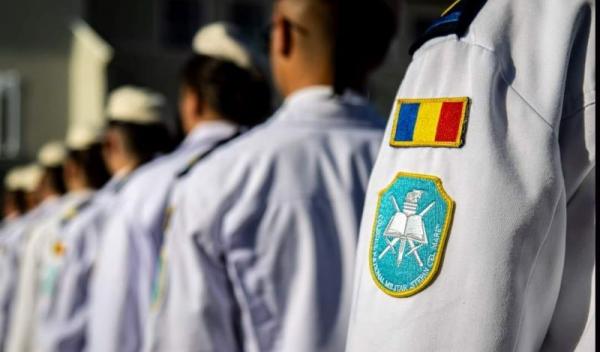 Recrutare