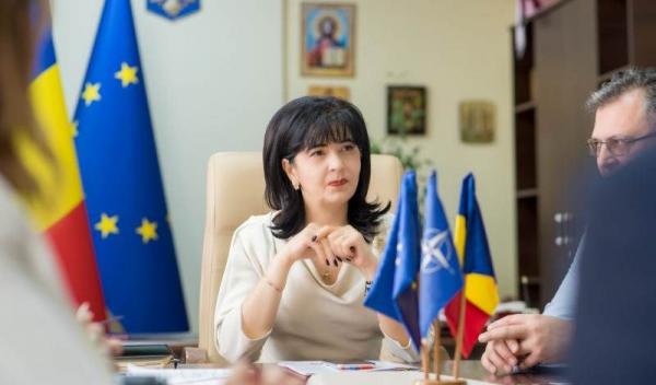 Doina Federovici