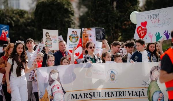 Marsul_pentru_viata_Dorohoi_05