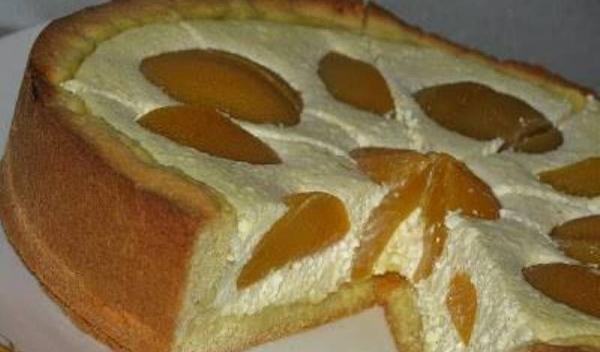 tarta-cu-branza-piersici