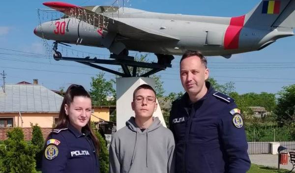 Ionut, 15 ani, Hlipiceni