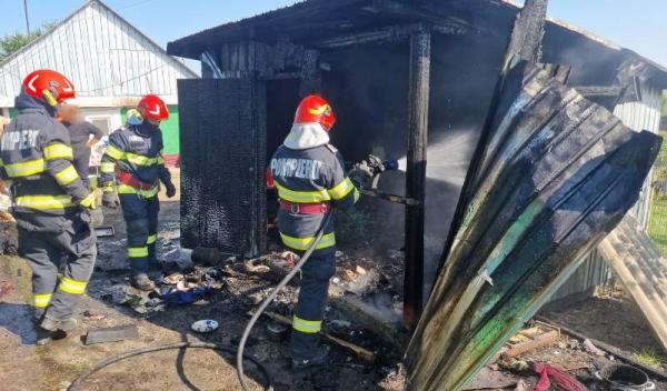 Incendiu anexa Dumeni_ (1)