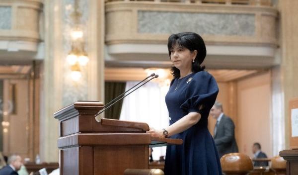 Doina Federovici.jpeg