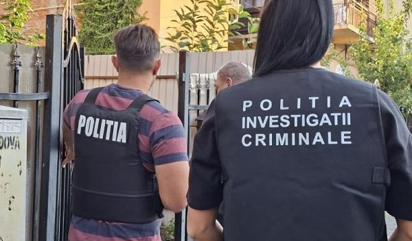 pol (1)