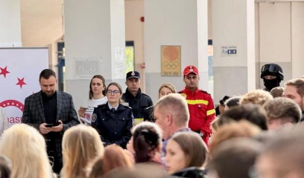ISU la Bursa Locurilor de Munca_012