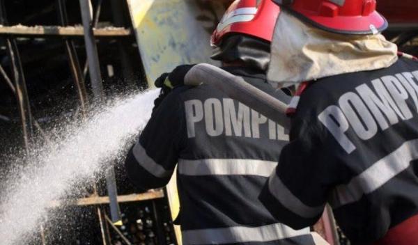 Incendiu casa_z
