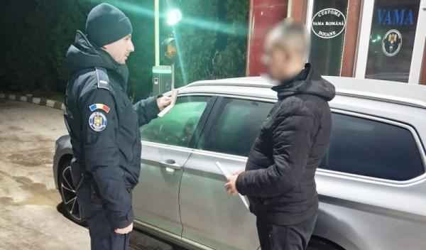 Autoturism în valoare de peste 37.000 de lei, furat din Danemarca, descoperit la Stânca