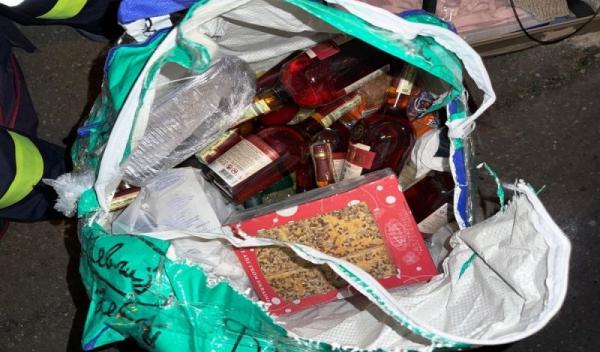 Contrabandă cu băuturi, oprită la Stânca1