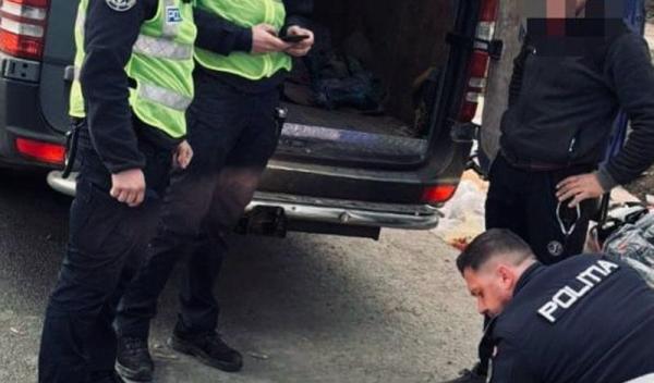 Tigari de contrabanda_001