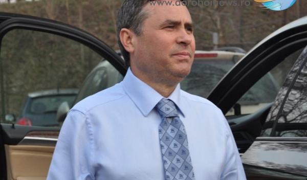 Victor Mihalachi1