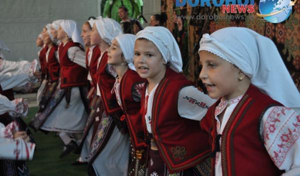 Festivalul National Mugurelul - 2012 Dorohoi_108