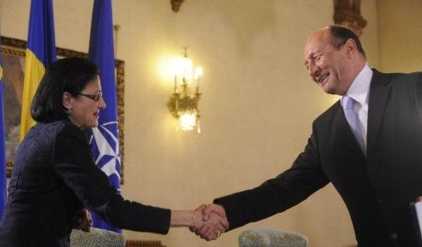 basescu si andronescu