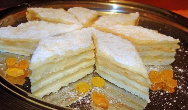 Prăjitură Albă ca zăpada