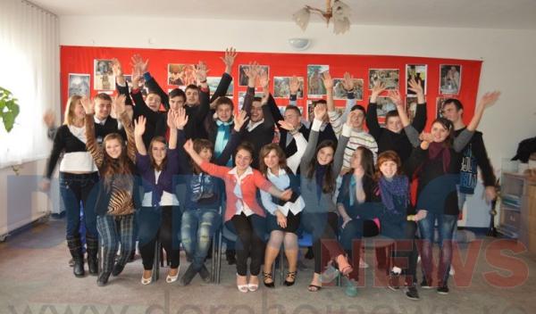 Repetitii Balul Bobocilor_Seminarul Teologic Sf. Ioan Iacob Dorohoi_11