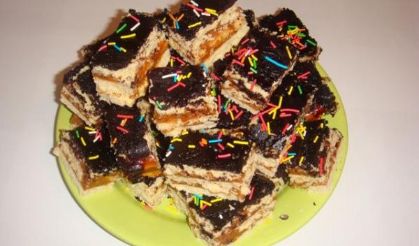 Prajitură cu cremă de caramel