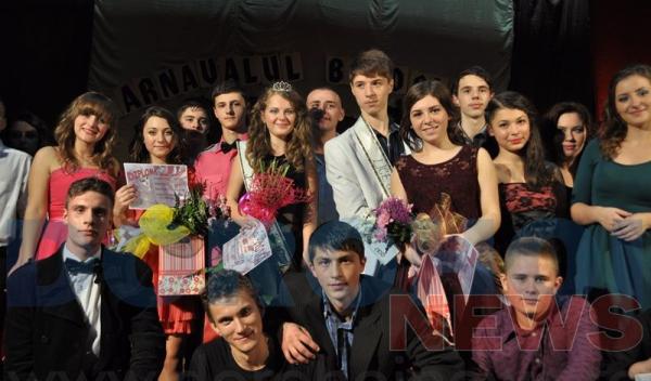 Balul Bobocilor Regina Maria 2012_103