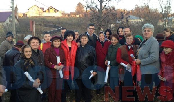 Andrei Dolineaschi si Doina Federovici_Intalnire cu cetatenii din Dorohoi_02