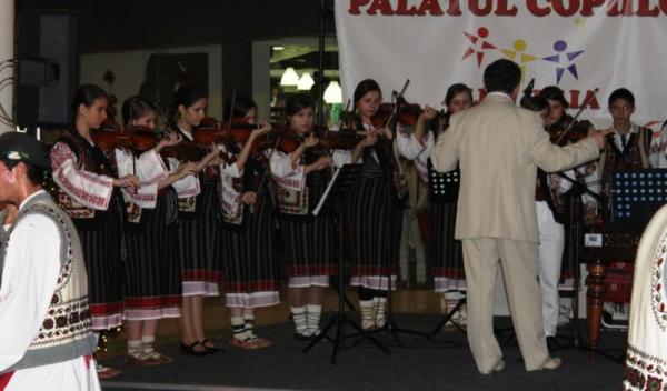 Ansamblul Mugurelul la Alba Iulia