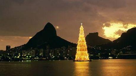 brad_plutitor Brazilia