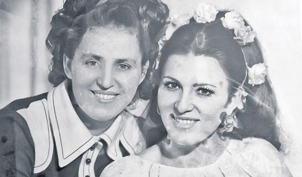 surorile Loghin
