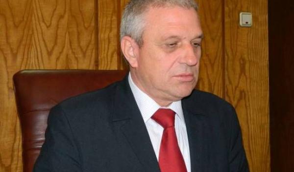 Prefectul Macaleți