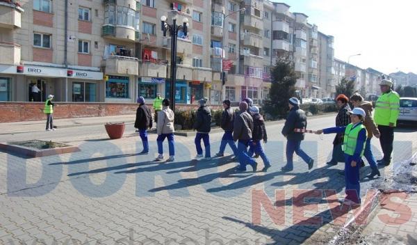 Patrula Scolara_Scoala Mihail Kogalniceanu Dorohoi_09