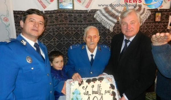 Cel mai vârstnic veteran jandarm sarbatorit_Hudesti_1