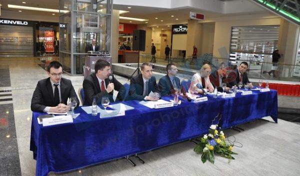 Conferinta de presa_Uvertura Mall Botosani_026