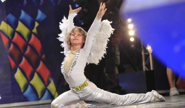 Paul Clodinschi-ingerasul-Romanii au Talent