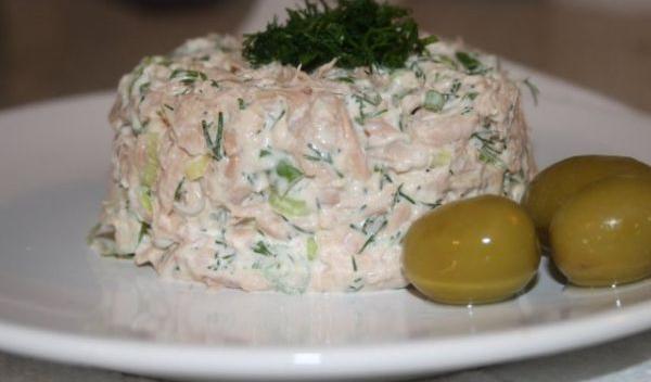 Salată de ton cu maioneză