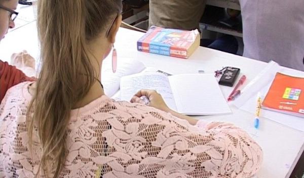Proiect umanitar „Promovăm şi susţinem valorile în rândul elevilor botoşăneni”