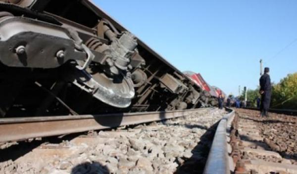tren deraiat