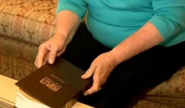 biblie-cumparata-la-mana-a-doua