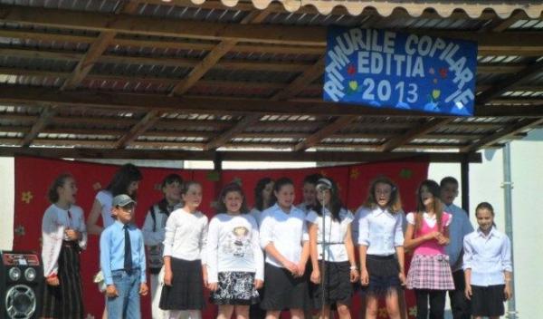 festivalul de muzica si dans Ritmurile copilariei