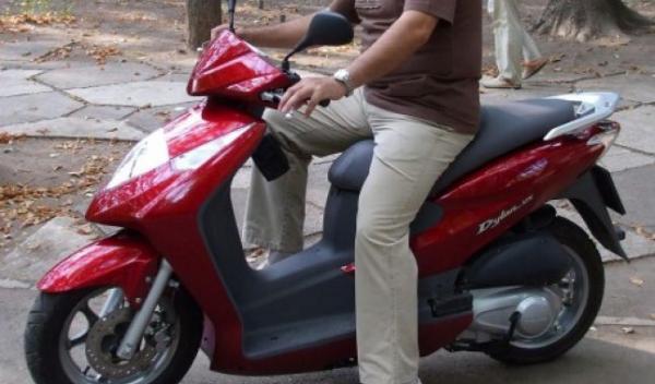 Motoscuter furat