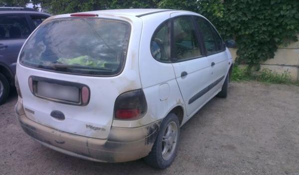 renault documente falsificate