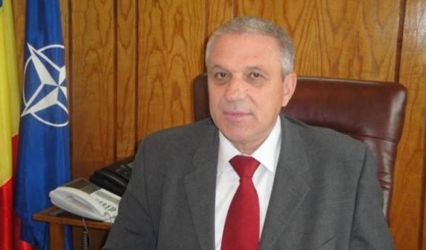 Costica Macaleti prefect