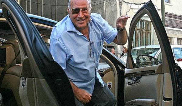 D Voiculescu