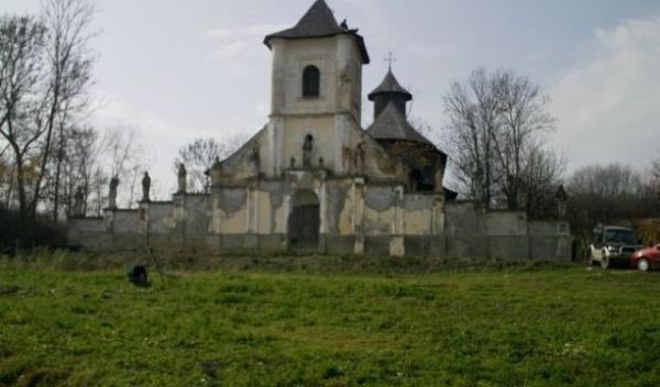 Biserica Hiliseu-Horia_1