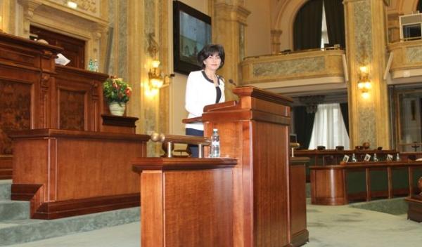 Senator Doina Federovici