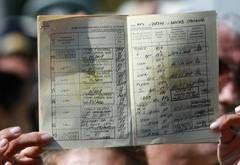 Romanii-raman-fara-carti-de-munca
