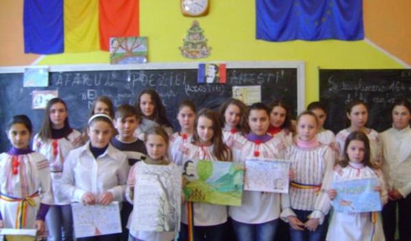 elevi Scoala Vf. Cimpului