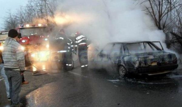 Incendiu autoturism