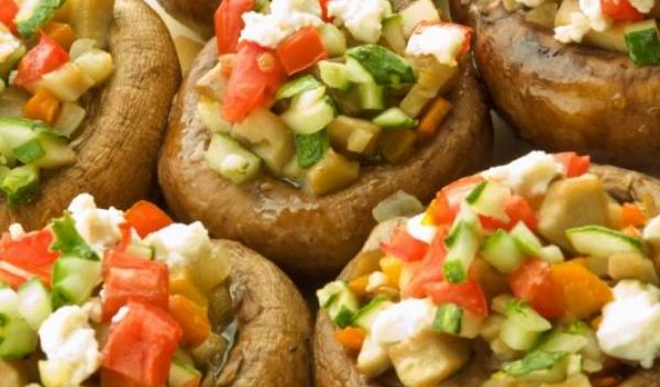 Ciuperci-umplute-cu-legume