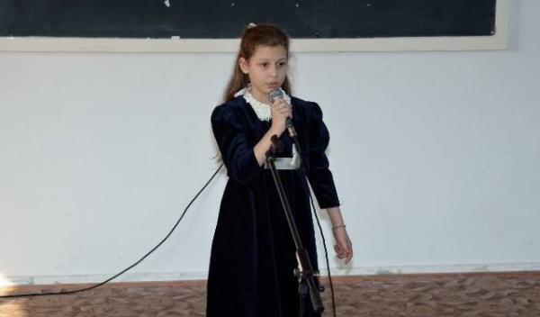 Dorohoi elevi scoala M. Kogalniceanu