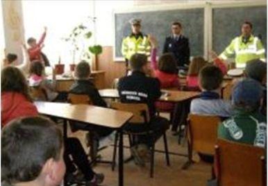 Politisti_Școala altfel_4